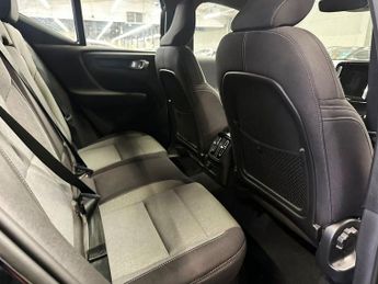 VOLVO XC40 1.5h T4 Recharge 10.7kWh Core SUV 5dr Petrol Plug-in Hybrid Auto