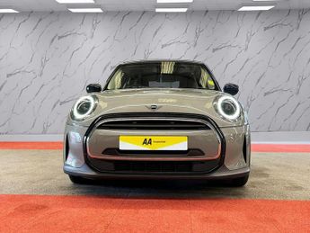 MINI HATCH 1.5 Cooper Classic Hatchback 5dr Petrol Manual Euro 6 (s/s) (136