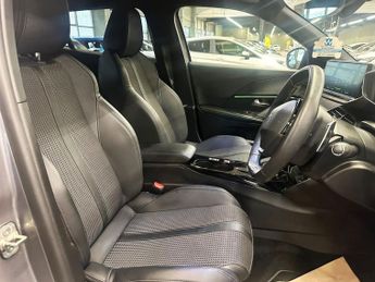 PEUGEOT 2008 1.2 PureTech GT SUV 5dr Petrol EAT Euro 6 (s/s) (130 ps)