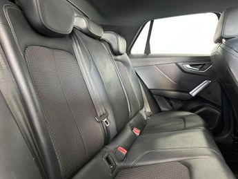 AUDI Q2 2.0 TDI S line SUV 5dr Diesel S Tronic quattro Euro 6 (s/s) (150