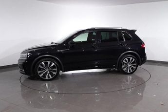 VOLKSWAGEN TIGUAN 2.0 TDI R-Line SUV 5dr Diesel DSG 4Motion Euro 6 (s/s) (150 ps)