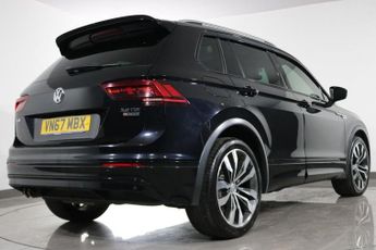 VOLKSWAGEN TIGUAN 2.0 TDI R-Line SUV 5dr Diesel DSG 4Motion Euro 6 (s/s) (150 ps)