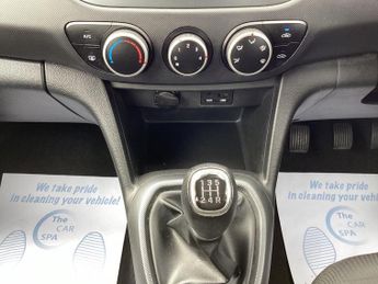 HYUNDAI I10 1.0 SE Hatchback 5dr Petrol Manual Euro 6 (66 ps)