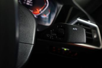 BMW 3 SERIES 3.0 330d M Sport Auto Euro 6 (s/s) 4dr