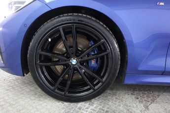 BMW 3 SERIES 3.0 330d M Sport Auto Euro 6 (s/s) 4dr
