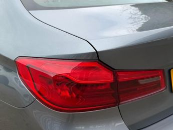 BMW 5 SERIES 2.0 520d M Sport Saloon 4dr Diesel Auto Euro 6 (s/s) (190 ps)