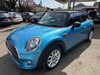 MINI HATCH 1.5 Cooper Hatchback 3dr Petrol Auto Euro 6 (s/s) (136 ps)