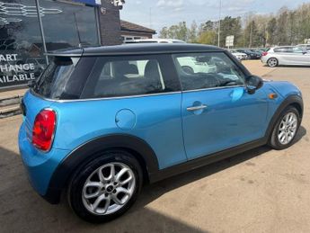 MINI HATCH 1.5 Cooper Hatchback 3dr Petrol Auto Euro 6 (s/s) (136 ps)
