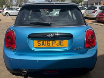 MINI HATCH 1.5 Cooper Hatchback 3dr Petrol Auto Euro 6 (s/s) (136 ps)
