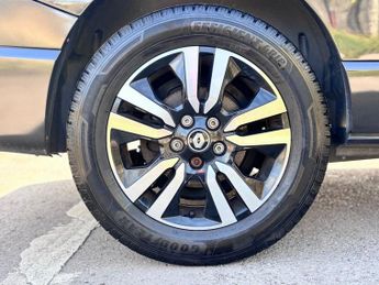 RENAULT TRAFIC 2.0 dCi Blue LL30 Sport+ Crew Van Double Cab 6dr Diesel EDC L2 H