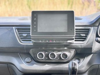 RENAULT TRAFIC 2.0 dCi Blue LL30 Sport+ Crew Van Double Cab 6dr Diesel EDC L2 H