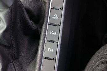 VOLKSWAGEN POLO 1.0 TSI R-LINE 5 DOOR