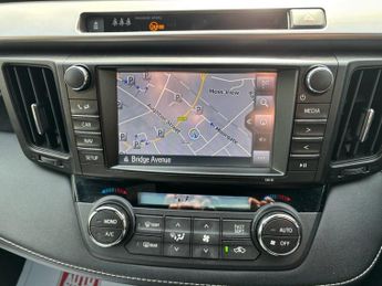 TOYOTA RAV4 2.5 VVT-h Excel SUV 5dr Petrol Hybrid 4WD Auto Euro 6 (s/s) (Saf