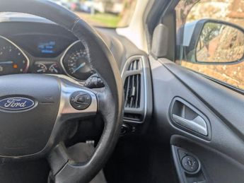 FORD FOCUS 1.6 TDCi Zetec S Hatchback 5dr Diesel Manual Euro 5 (s/s) (115 p