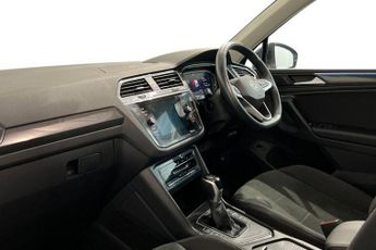 VOLKSWAGEN TIGUAN 1.5 TSI Elegance SUV 5dr Petrol DSG Euro 6 (s/s) (150 ps) Panora