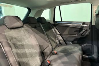 VOLKSWAGEN TIGUAN 1.5 TSI Elegance SUV 5dr Petrol DSG Euro 6 (s/s) (150 ps) Panora