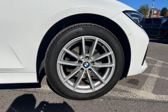 BMW 3 SERIES 2.0 320i SE Saloon 4dr Petrol Auto Euro 6 (s/s) (184 ps) Front /