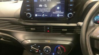 HYUNDAI I20 1.0 T-GDi MHEV SE Connect Hatchback 5dr Petrol Hybrid DCT Euro 6