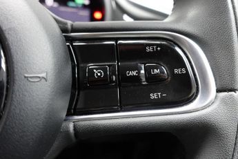 FIAT 500E 42kWh Icon Hatchback 3dr Electric Auto (118 ps)