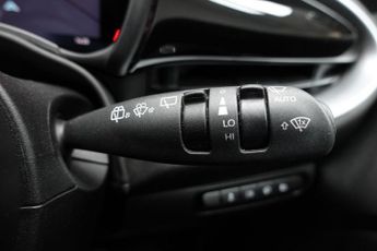 FIAT 500E 42kWh Icon Hatchback 3dr Electric Auto (118 ps)