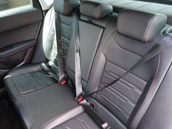 SEAT ATECA 2.0 TDI FR Sport SUV 5dr Diesel DSG 4Drive Euro 6 (s/s) (150 ps)