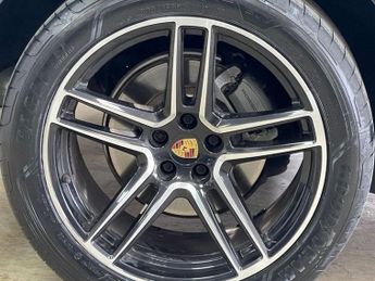 PORSCHE MACAN 3.0T V6 S SUV 5dr Petrol PDK 4WD Euro 6 (s/s) (354 ps)