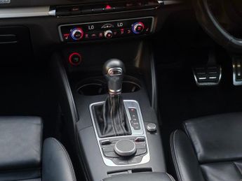 AUDI S3 2.0 TFSI Hatchback 3dr Petrol S Tronic quattro Euro 6 (s/s) (Nav