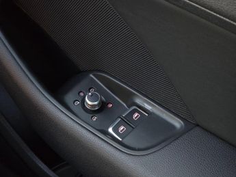 AUDI S3 2.0 TFSI Hatchback 3dr Petrol S Tronic quattro Euro 6 (s/s) (Nav