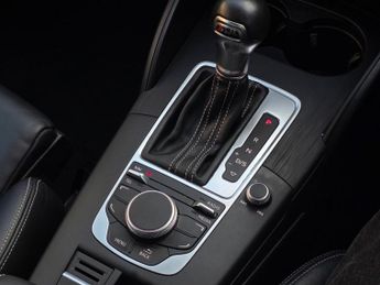 AUDI S3 2.0 TFSI Hatchback 3dr Petrol S Tronic quattro Euro 6 (s/s) (Nav