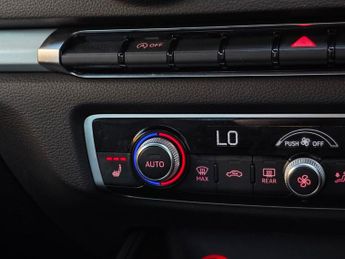 AUDI S3 2.0 TFSI Hatchback 3dr Petrol S Tronic quattro Euro 6 (s/s) (Nav