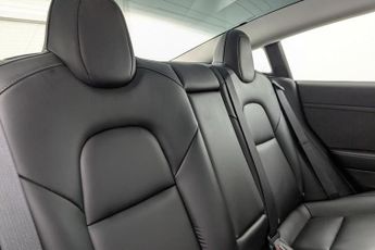 TESLA Model 3 (Dual Motor) Long Range Saloon 4dr Electric Auto 4WDE (346 ps)