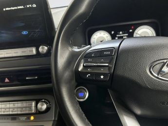 HYUNDAI KONA 39kWh SE Connect SUV 5dr Electric Auto (10.5kW Charger) (136 ps)