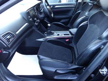 RENAULT MEGANE 1.5 dCi Dynamique Nav Hatchback 5dr Diesel Manual Euro 6 (s/s) (
