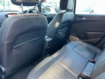 VAUXHALL ASTRA 1.6 16v Elite Hatchback 5dr Petrol Auto Euro 5 (115 ps)
