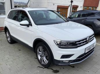 Volkswagen Tiguan 2.0 TDI SEL SUV 5dr Diesel DSG 4Motion Euro 6 (s/s) (190 ps)