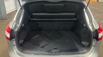 NISSAN QASHQAI 1.2 DIG-T Tekna SUV 5dr Petrol XTRON 2WD Euro 6 (s/s) (115 ps)