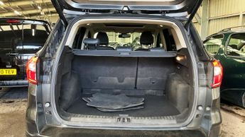 FORD KUGA 2.0 TDCi Vignale SUV 5dr Diesel Powershift AWD Euro 6 (s/s) (180