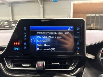 TOYOTA C-HR 1.8 VVT-h Design SUV 5dr Petrol Hybrid CVT Euro 6 (s/s) (122 ps)