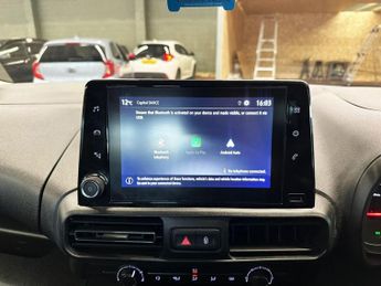 VAUXHALL COMBO LIFE 1.2 Turbo GPF Energy MPV 5dr Petrol Manual Euro 6 (s/s) (110 ps)