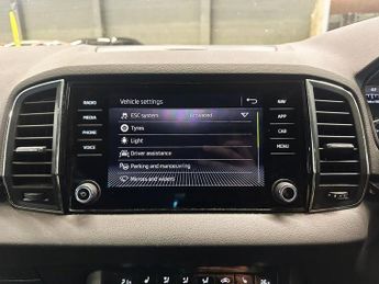 SKODA KAROQ 1.5 TSI ACT SE L SUV 5dr Petrol Manual Euro 6 (s/s) (150 ps)