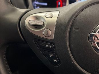 NISSAN JUKE 1.6 Tekna SUV 5dr Petrol XTRON Euro 6 (117 ps)