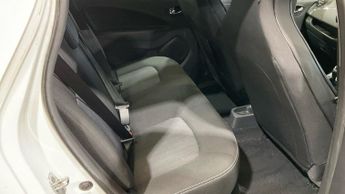 RENAULT ZOE R110 41kWh Dynamique Nav Hatchback 5dr Electric Auto (i) (107 bh