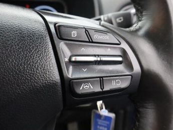 HYUNDAI KONA 1.6 h-GDi SE Connect SUV 5dr Petrol Hybrid DCT Euro 6 (s/s) (141