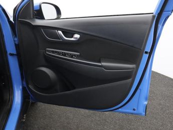 HYUNDAI KONA 1.6 h-GDi SE Connect SUV 5dr Petrol Hybrid DCT Euro 6 (s/s) (141