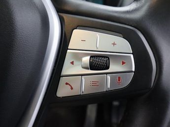 BMW IX3 80kWh Premier Edition Pro SUV 5dr Electric Auto (286 ps)