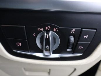 BMW IX3 80kWh Premier Edition Pro SUV 5dr Electric Auto (286 ps)