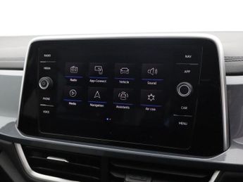 VOLKSWAGEN T-ROC 1.5 TSI Style SUV 5dr Petrol DSG Euro 6 (s/s) (150 ps)