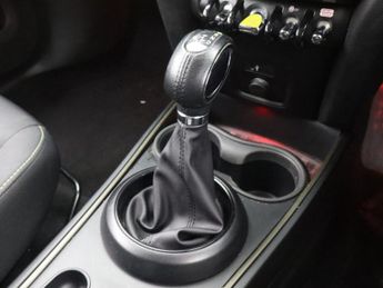 MINI COUNTRYMAN 1.5 10kWh Cooper SE Classic SUV 5dr Petrol Plug-in Hybrid Auto A