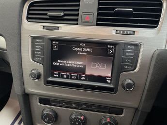 VOLKSWAGEN GOLF 1.4 TSI BlueMotion Tech SE Estate 5dr Petrol DSG Euro 6 (s/s) (1