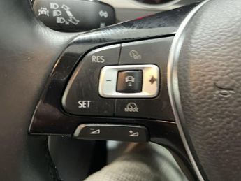 VOLKSWAGEN GOLF 1.4 TSI BlueMotion Tech SE Estate 5dr Petrol DSG Euro 6 (s/s) (1